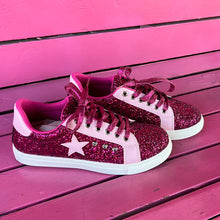 Load image into Gallery viewer, Pink outwoods Shoes, 9
