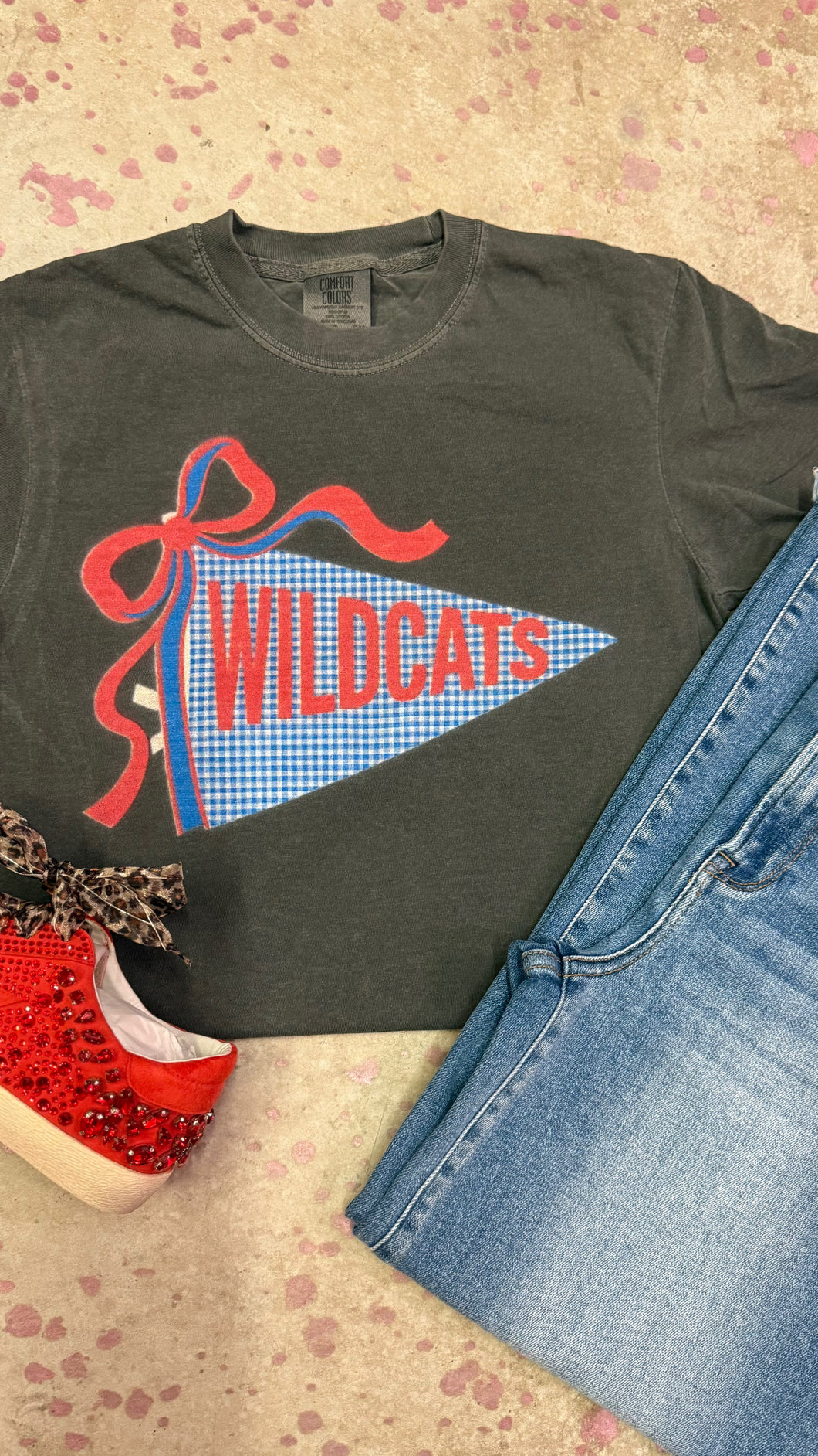 Wildcats pennant tee