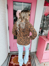 Load image into Gallery viewer, Leopard hoodie
