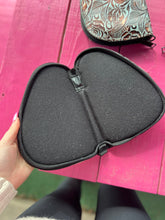 Load image into Gallery viewer, Concealed Case Leather or Hair on Hide
