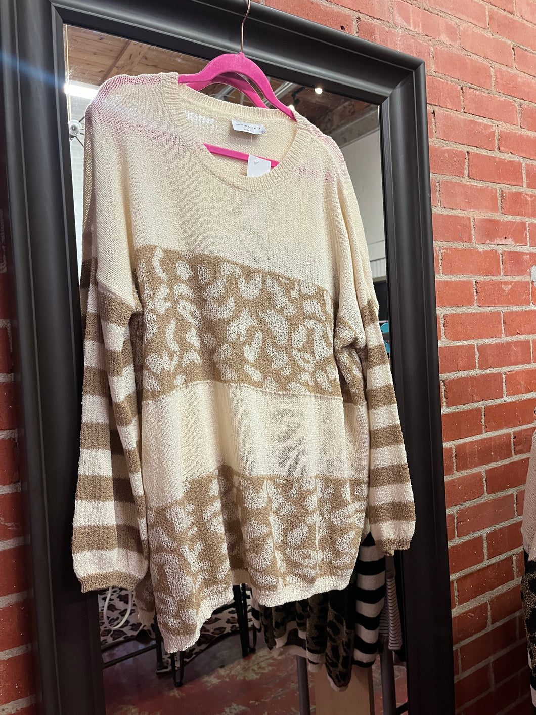 tan cheetah strpied Pink Lily Womens Top, Small