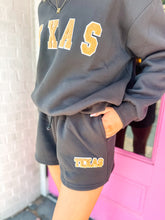 Load image into Gallery viewer, Texas Patched Soft Sweatshirt And Shorts Set
