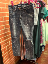 Load image into Gallery viewer, Denim dark wash Mossimo Jeans, 8
