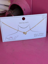Load image into Gallery viewer, Gold dainty Texas necklace

