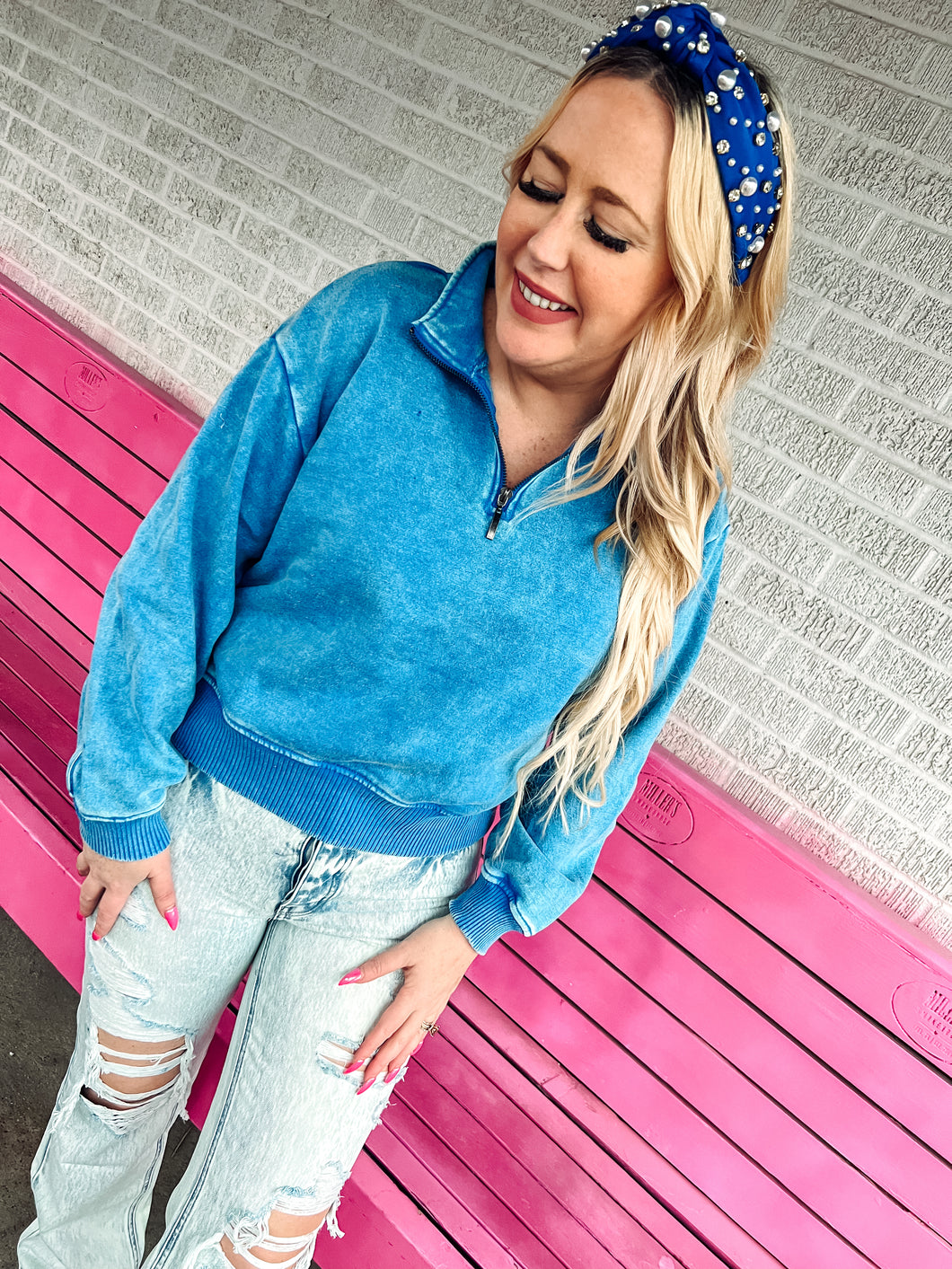 1/4 zip acid wash crop pullover