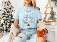 Load image into Gallery viewer, Blue vintage floral coquette tree
