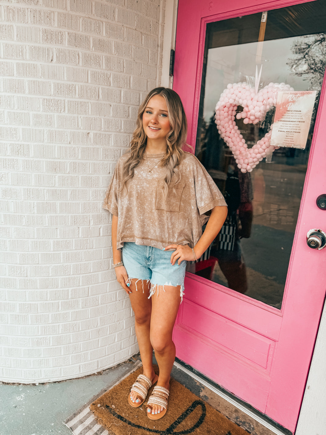 Acidwash pocket crop tee