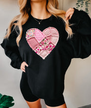 Load image into Gallery viewer, Quilted heart
