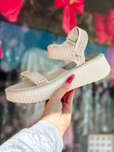 Load image into Gallery viewer, Darcy Sandals
