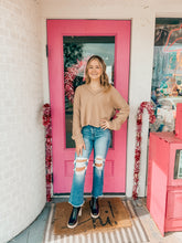 Load image into Gallery viewer, Soft v-neck ribbed top
