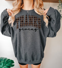 Load image into Gallery viewer, Thanksgiving Plaid Arch
