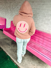 Load image into Gallery viewer, Blush smiley Sherpa pullover
