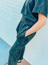 Load image into Gallery viewer, Acid wash French Terry set
