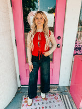 Load image into Gallery viewer, Black stretch high rise pin tuck wide leg jeans
