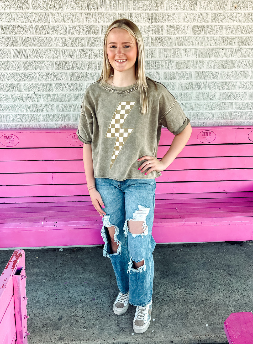 Mineral wash crop checkered lightening bolt tee