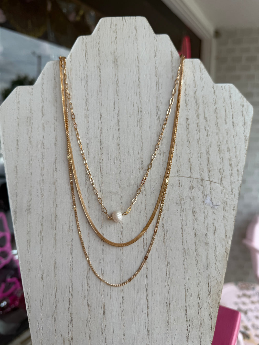 3 gold chains w pearl necklace