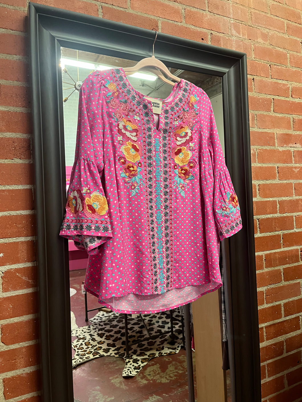 Pink Floral Savanna Jane Womens Top, Medium