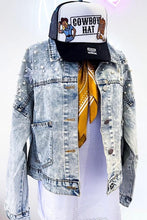 Load image into Gallery viewer, Denim jackets
