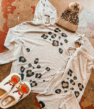 Load image into Gallery viewer, Gray Leopard Lounge Set
