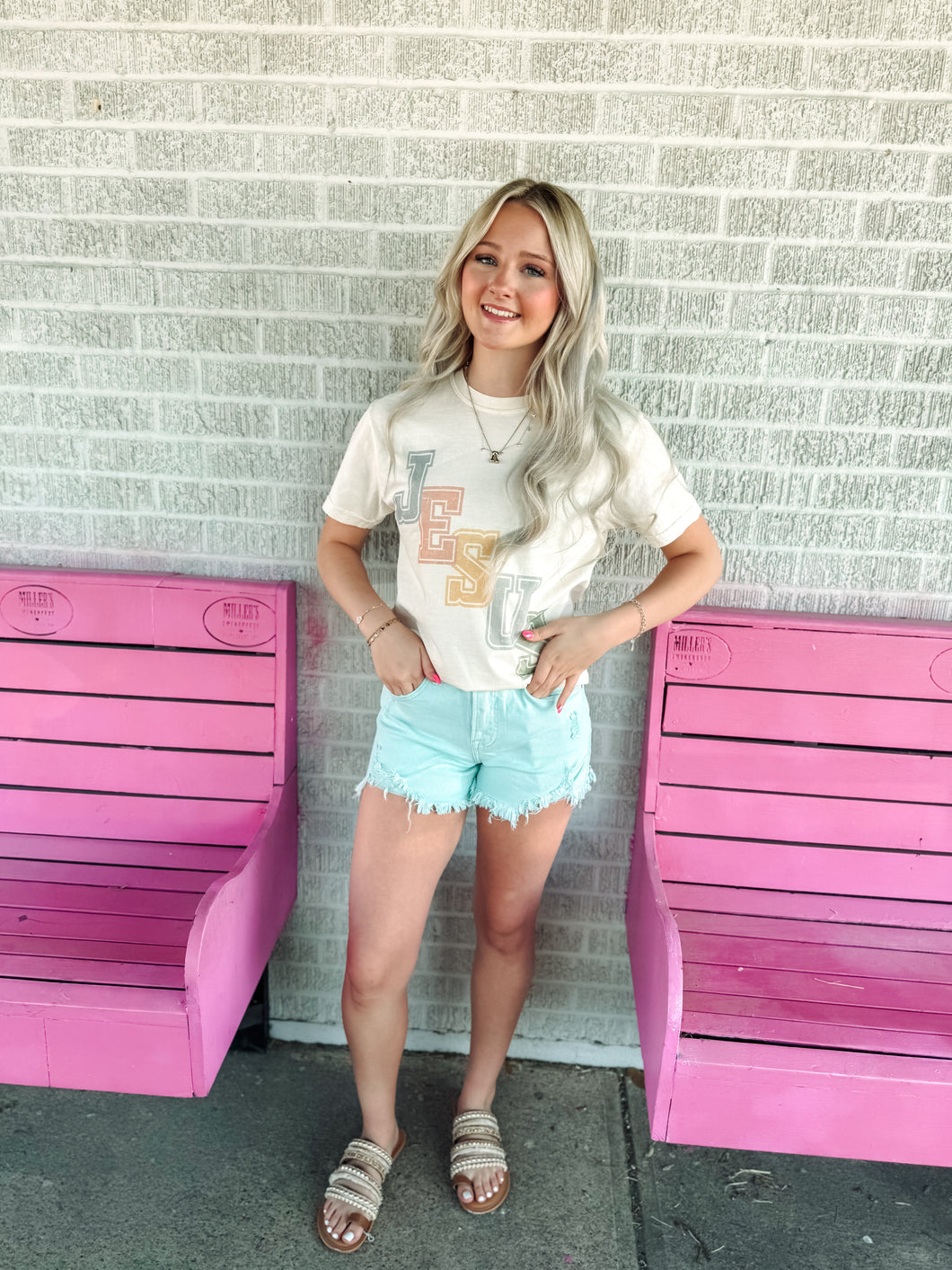 Mid rise mint denim shorts