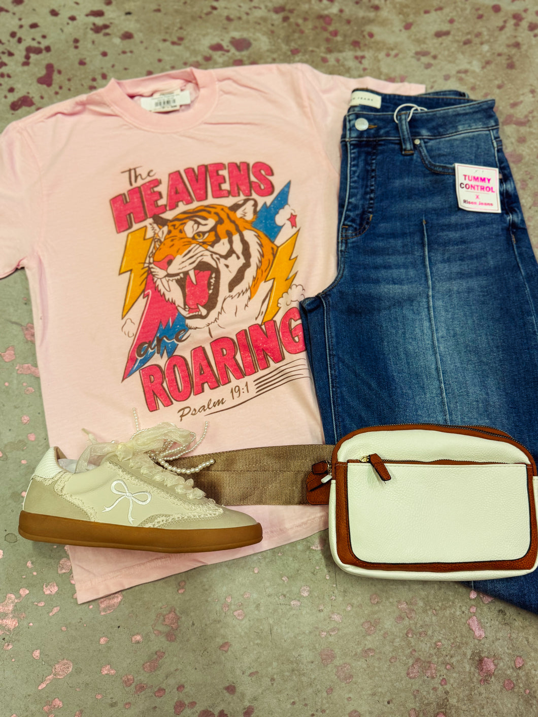 Heavens Roaring tee