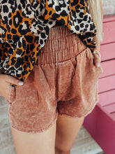 Load image into Gallery viewer, Twill acid wash high waisted shorts
