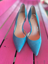 Load image into Gallery viewer, Teal Jessica Simpson Shoes, 5.5
