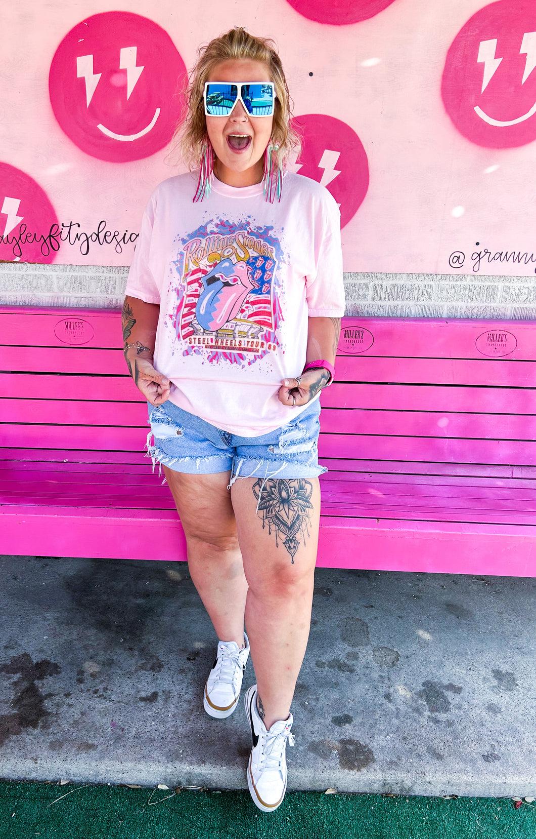 Rolling Stone light pink Graphic Tee