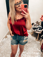 Load image into Gallery viewer, Denim Judy Blue Shorts, Large
