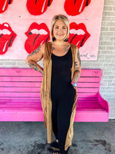 Load image into Gallery viewer, Tan Suede Ariat Kimono, XL/2X
