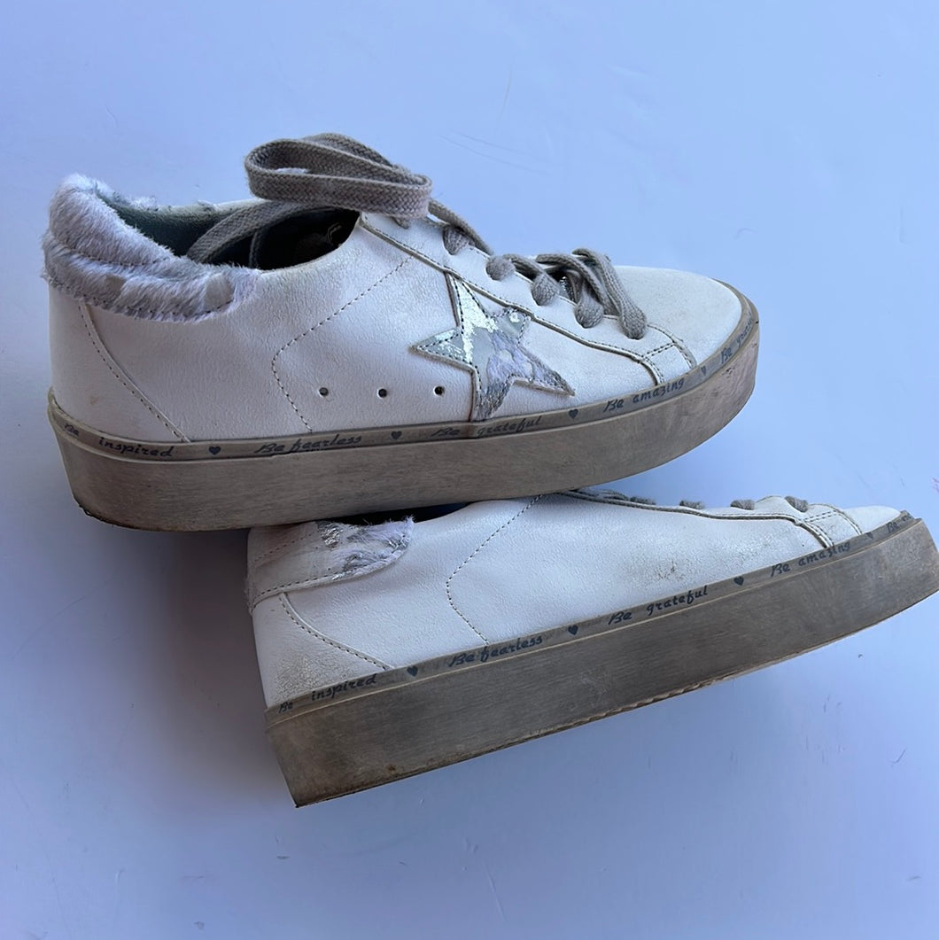 White Shu Shop Shoes, 7.5