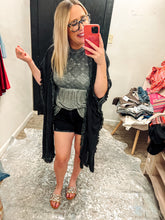 Load image into Gallery viewer, Black kori Kimono, Large
