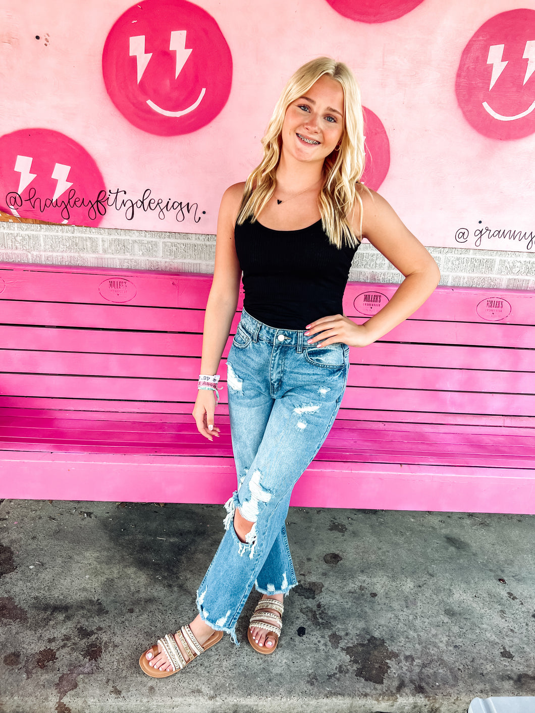 High Rise distressed crop straight jeans