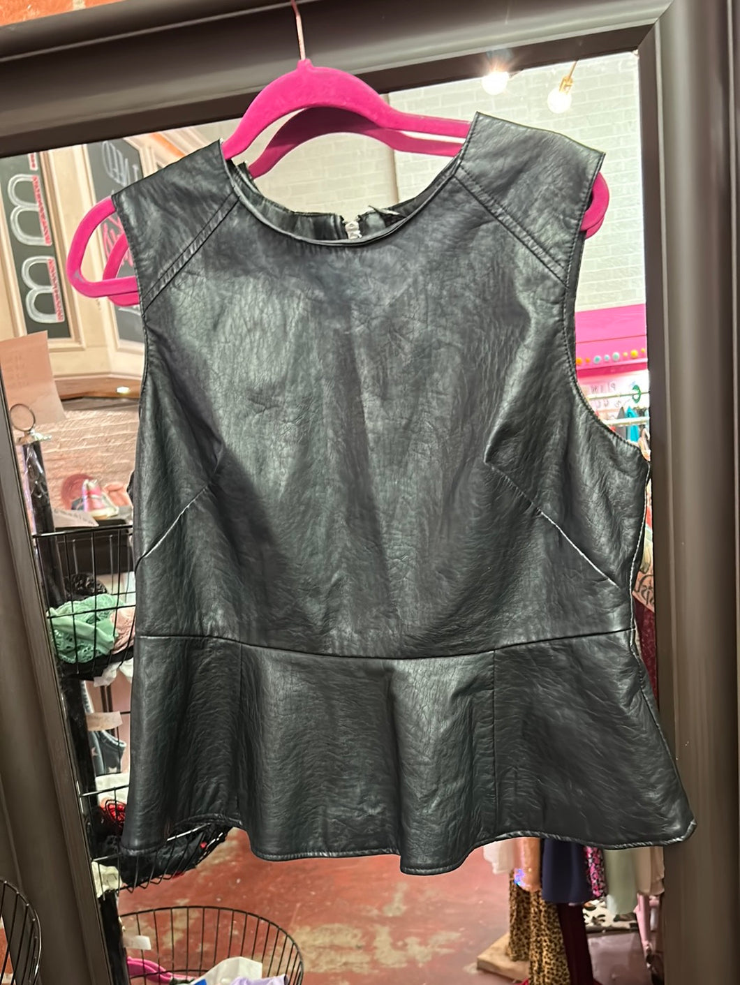 Black leather Rue 21 Womens Top, XL