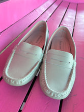 Load image into Gallery viewer, Mint Beauseen Shoes, 10
