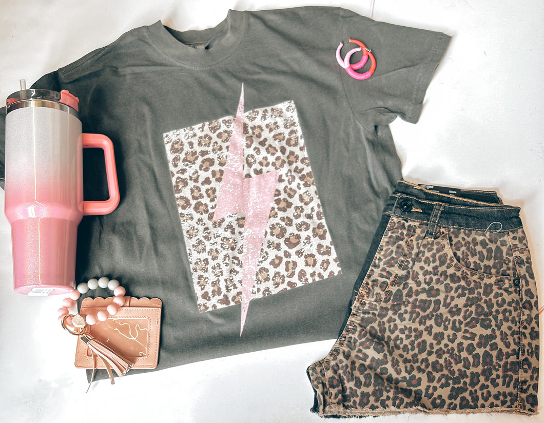 Pepper leopard lightening bolt tee