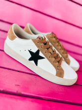 Load image into Gallery viewer, Brady neutral sneakers
