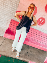 Load image into Gallery viewer, Wide legged cropped denim
