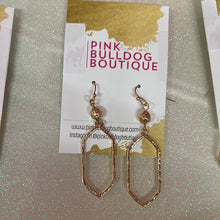Load image into Gallery viewer, Metal hexagon earrings
