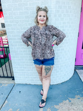 Load image into Gallery viewer, Leopard Investments Womens Top, Large
