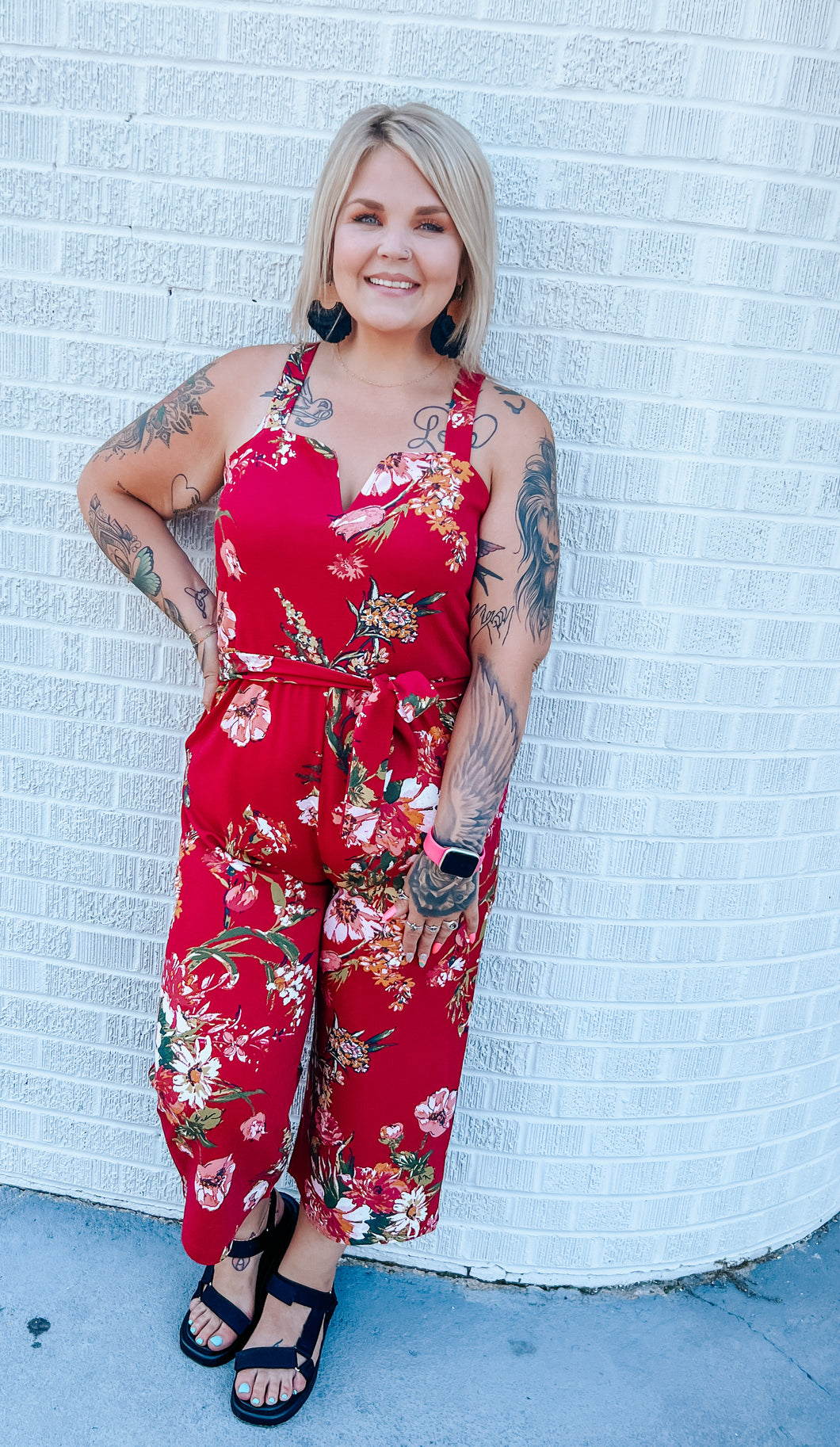red floral Xhilaration Romper, 2XL