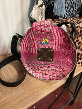 Load image into Gallery viewer, Pink Sandra Ling Handbags
