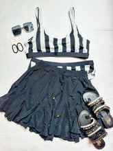 Load image into Gallery viewer, Black Entro Skort, Small
