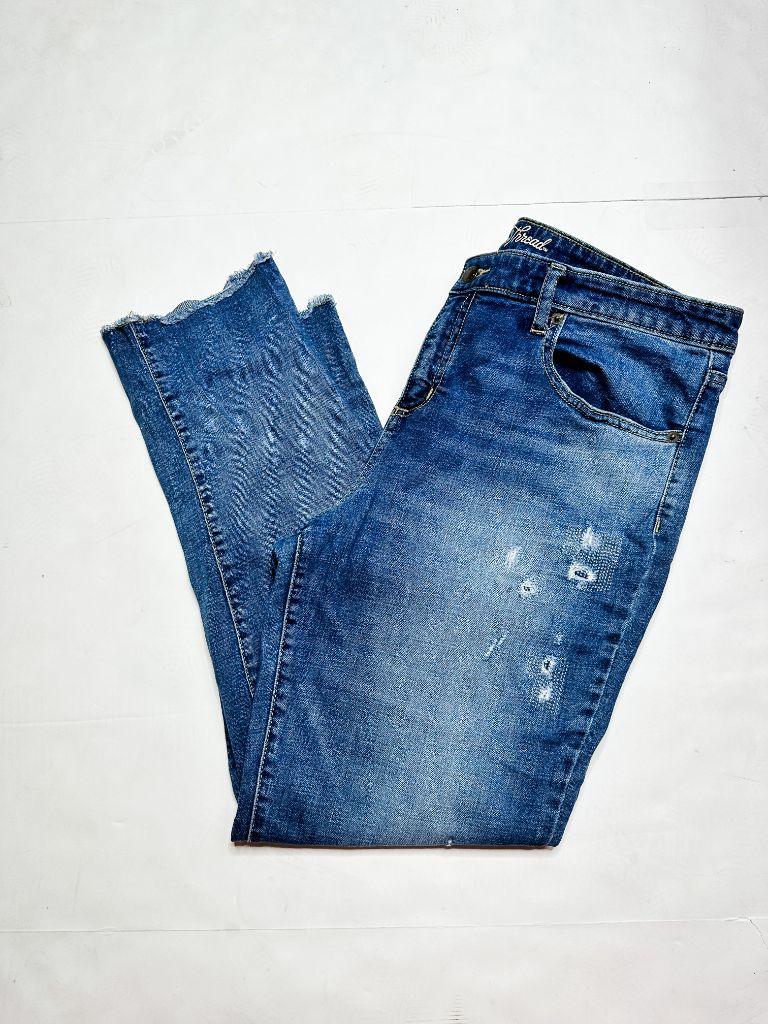 Denim Universal Thread Jeans, 16