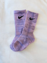 Load image into Gallery viewer, Socks - Chandler
