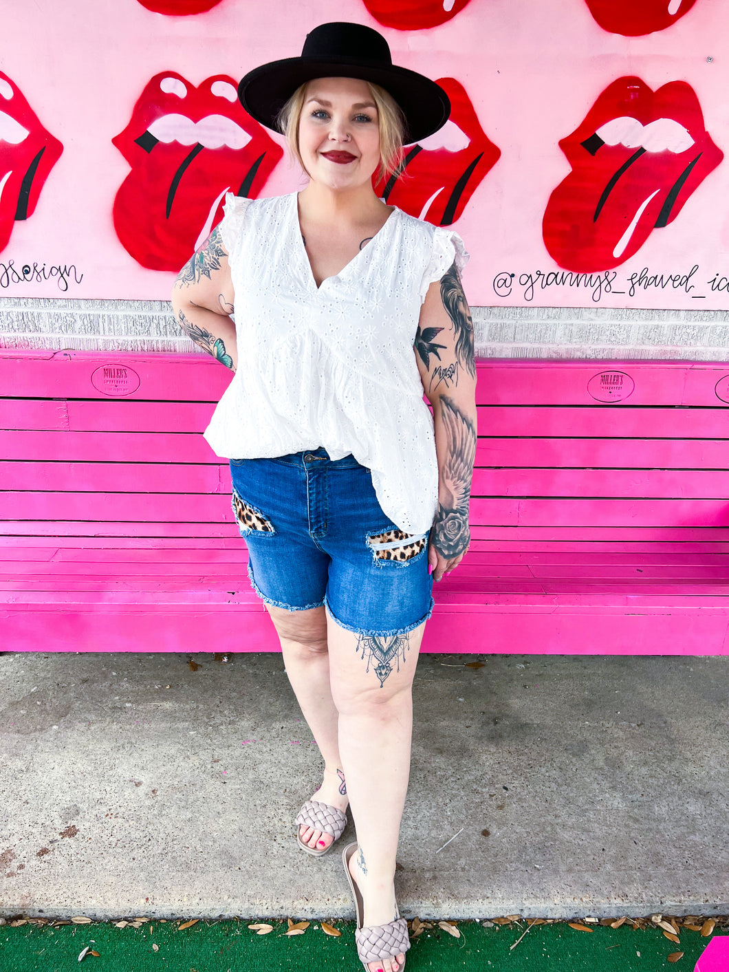 White Andre by Unit Womens Top, 2XL