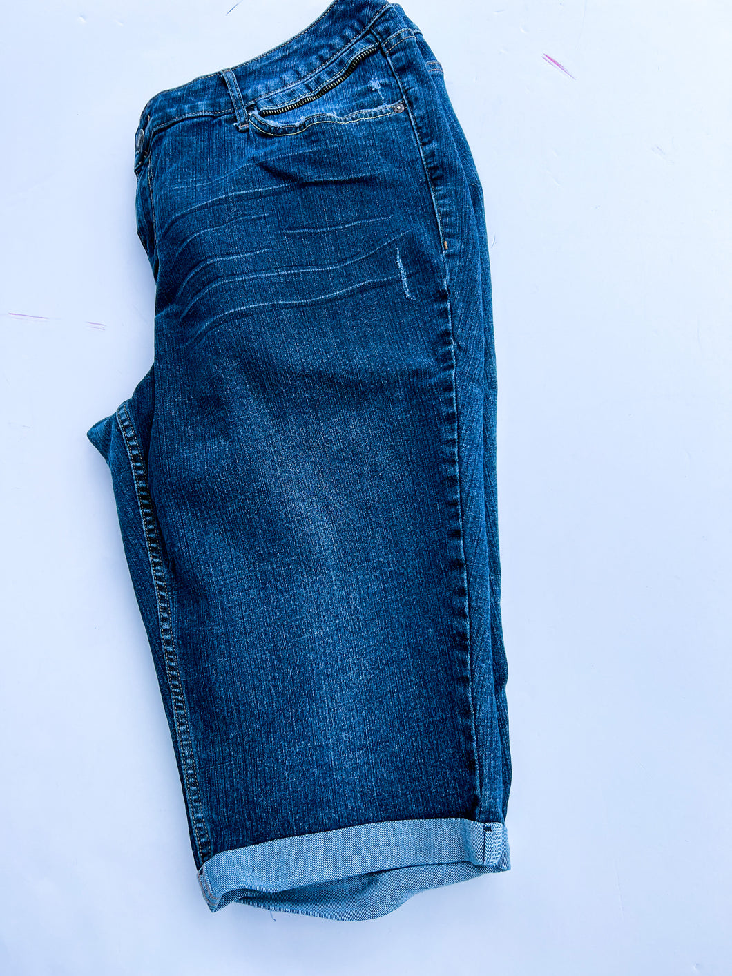 Denim dark wash Ana Capris, 20W