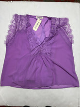 Load image into Gallery viewer, Purple Impressions Womens Top, Large

