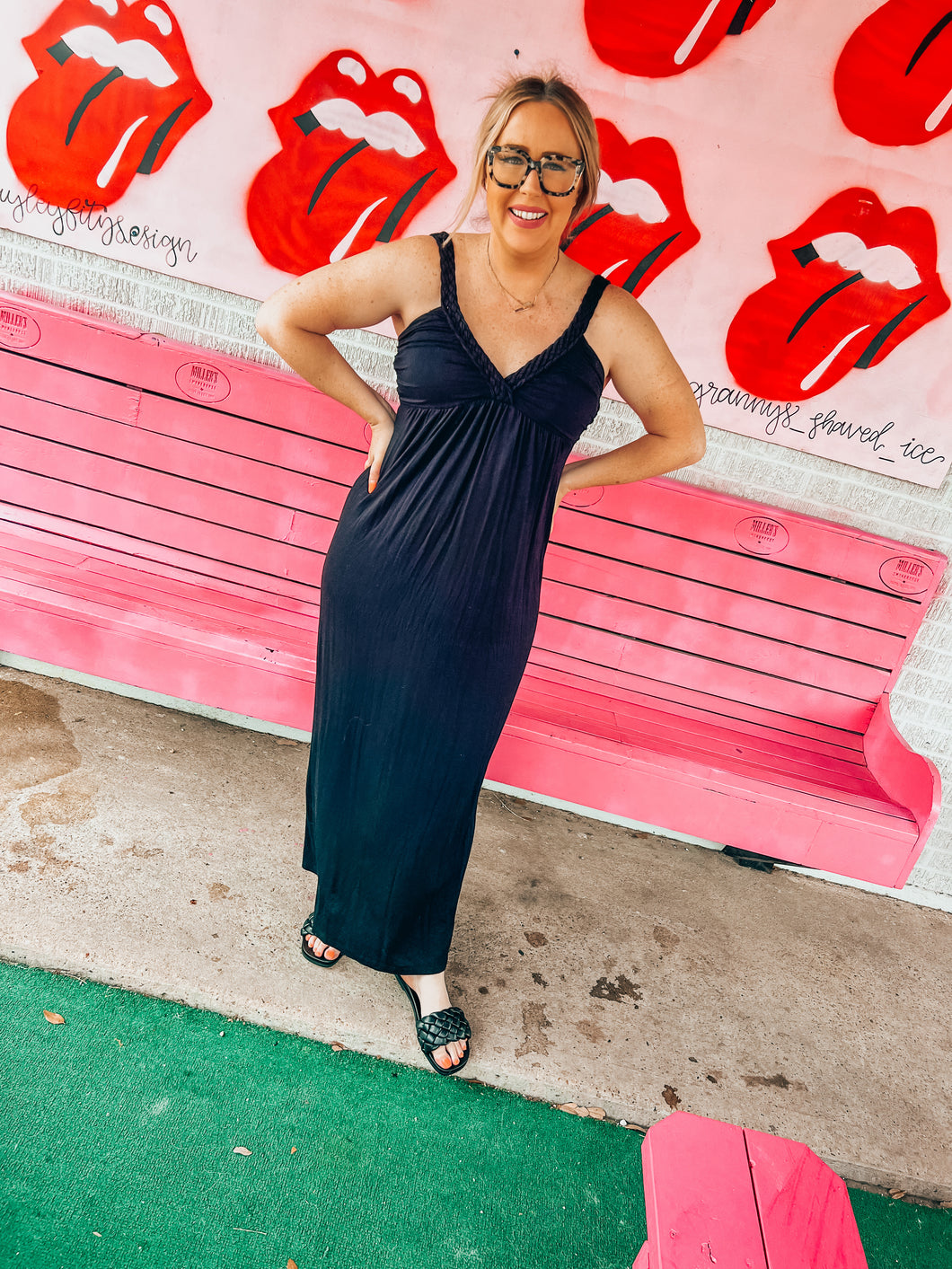 Black design history Womens Dress, Small