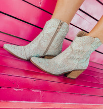 Load image into Gallery viewer, Silver Rhinestone Booties
